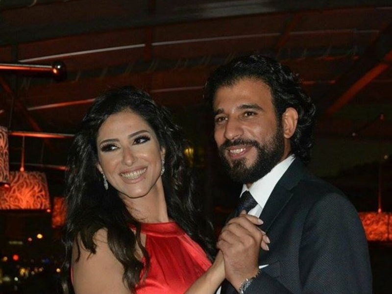 صور خطوبة حنان مطاوع وتكشف عن موعد الزفاف
